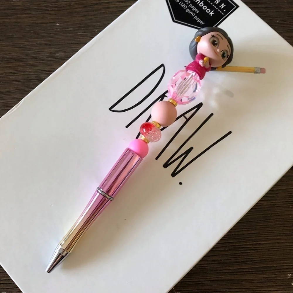 Disney Doorables: Encanto: Alma Madrigal handmade beaded pen